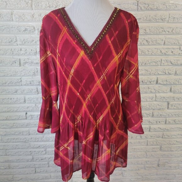 Catherines Womens Top 1X Tunic Bell Sleeve Red Pink Sheer Beaded GEO260E - Picture 1 of 11